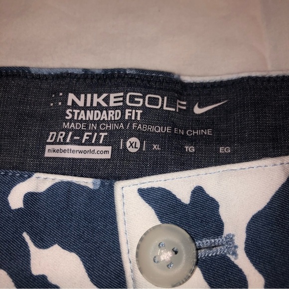Nike dri-fit golf shorts - Picture 2 of 8